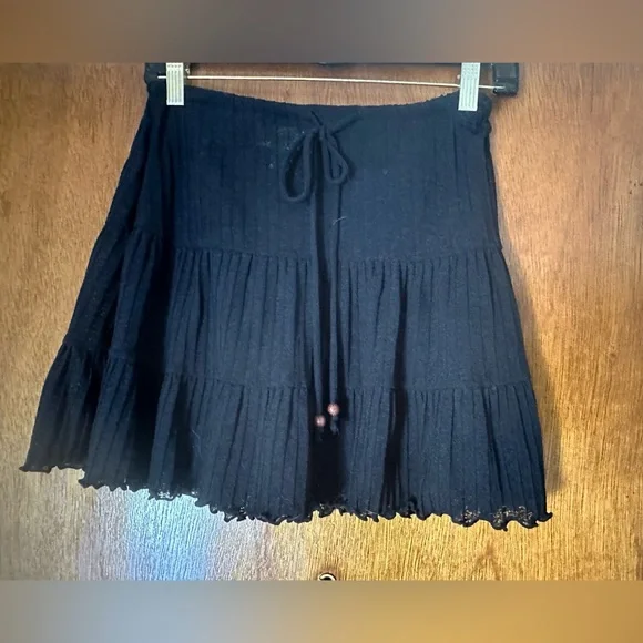 J Valdi Black Bikini Coverup Skirt Pool Beach Cover Sheer Adjustable Tie Sz S - Picture 1 of 8